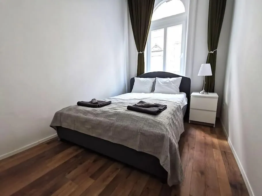 Budapest Weiner Leo Suite Daire