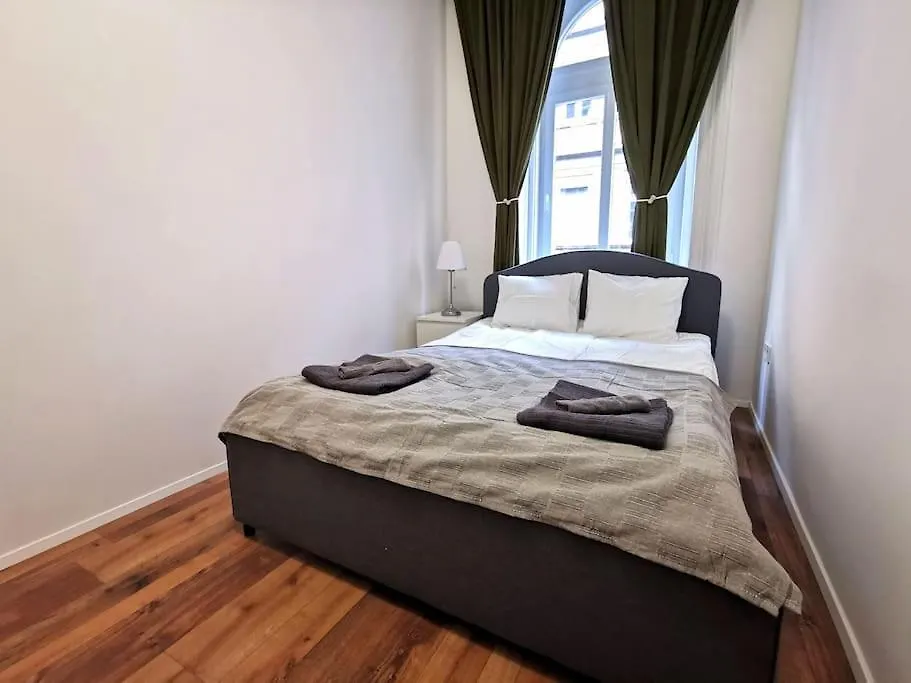 Budapest Weiner Leo Suite